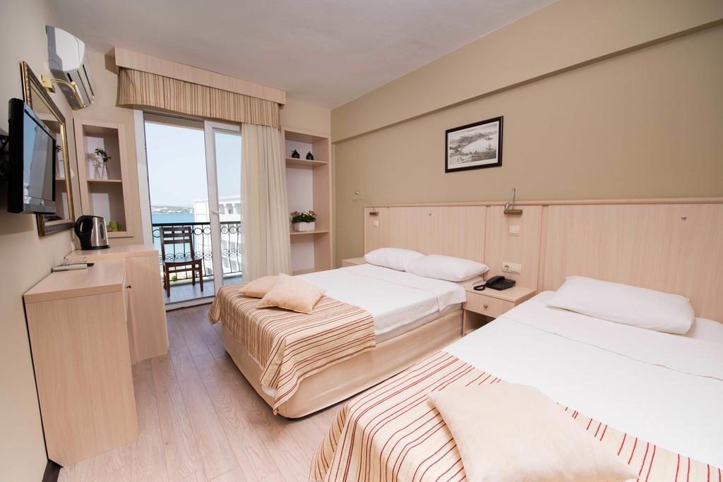 Ileri Hotel & Apartments Çeşme Chambre photo